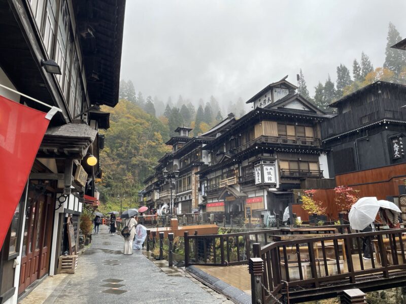 銀山温泉