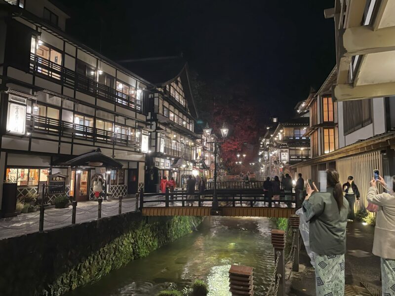 銀山温泉夜景