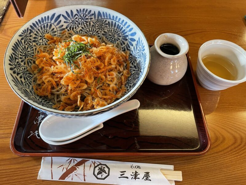 三津屋
桜えびおろしそば