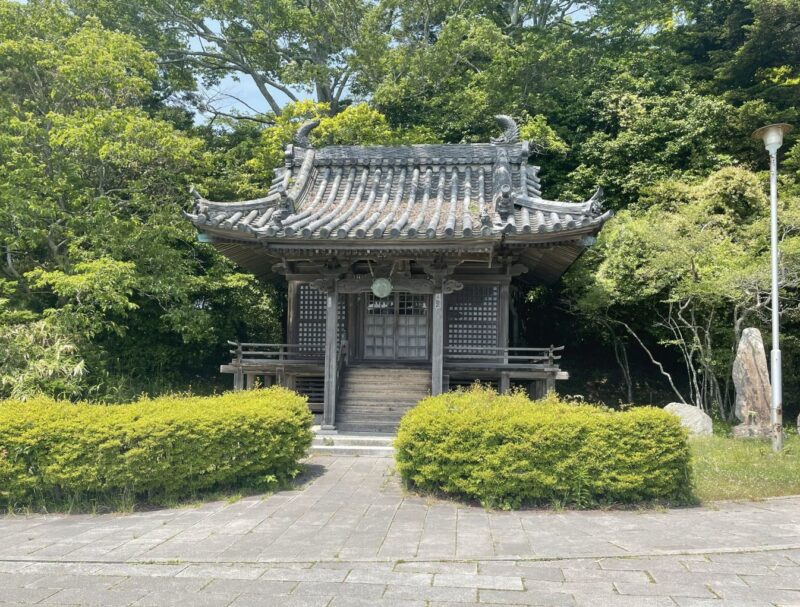福浦島 弁天堂
