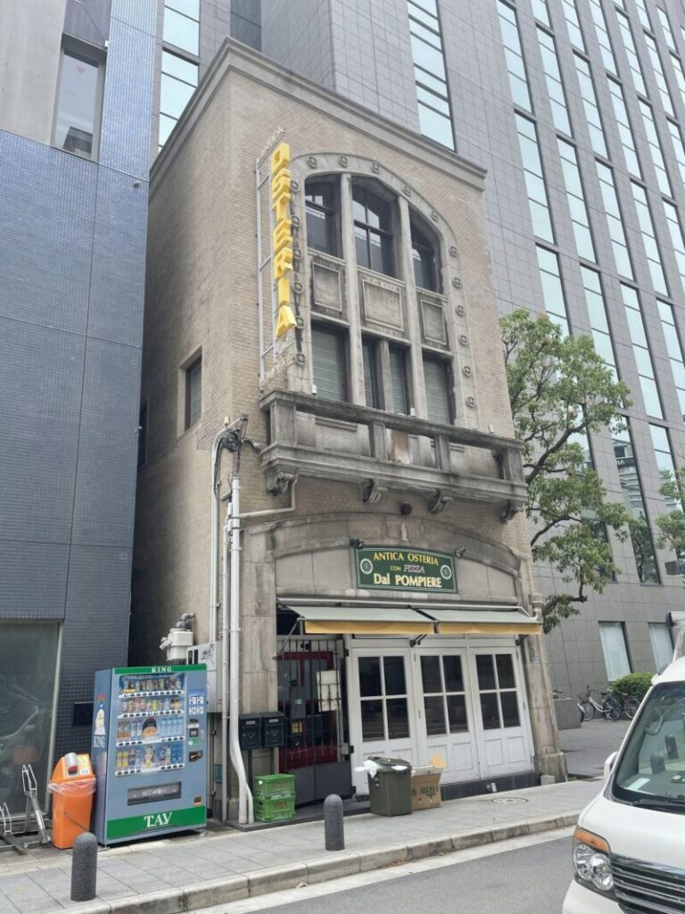 大阪レトロビル