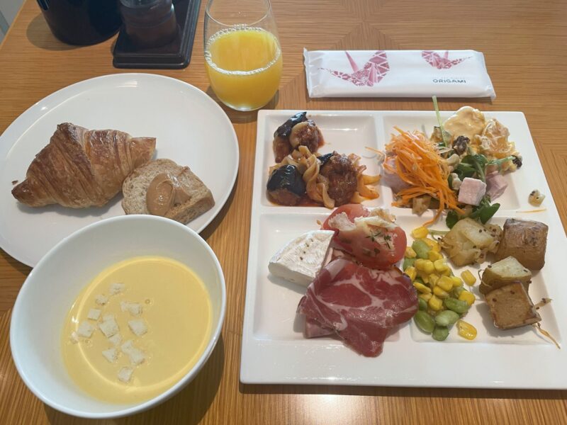 ザ・キャピトルホテル東急
朝食ブッフェ