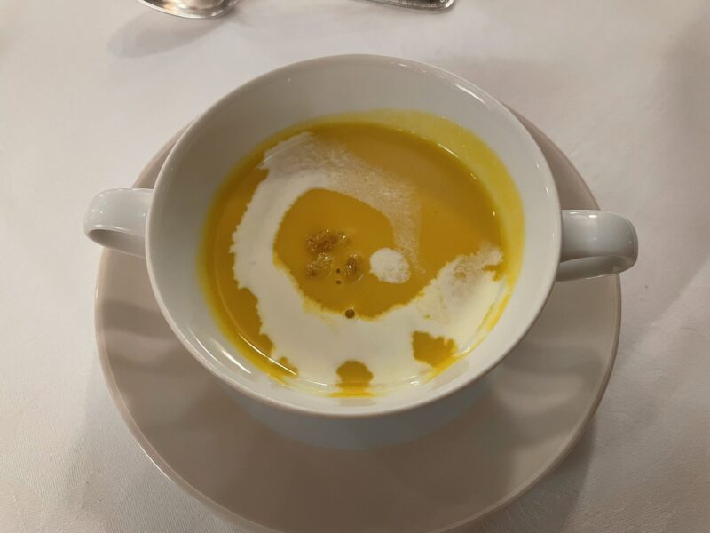 中禅寺金谷ホテル
夕食　スープ