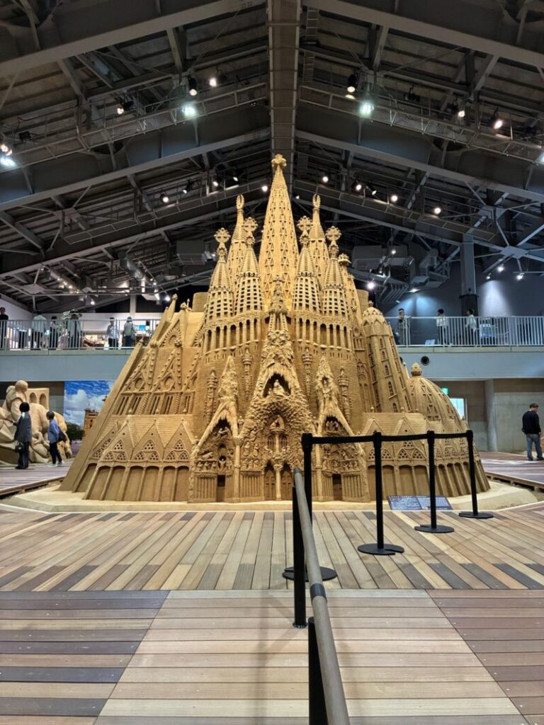 砂の美術館　サグラダファミリア